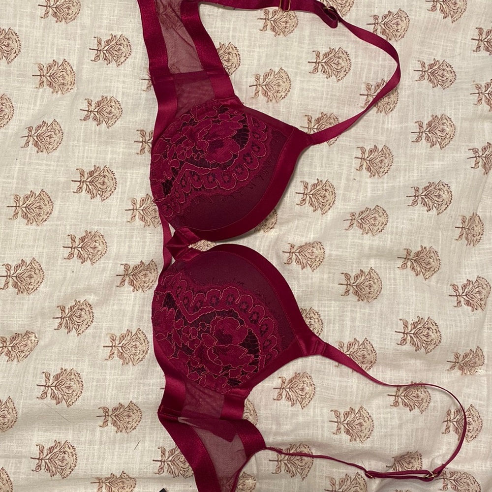 Very sexy push up bra